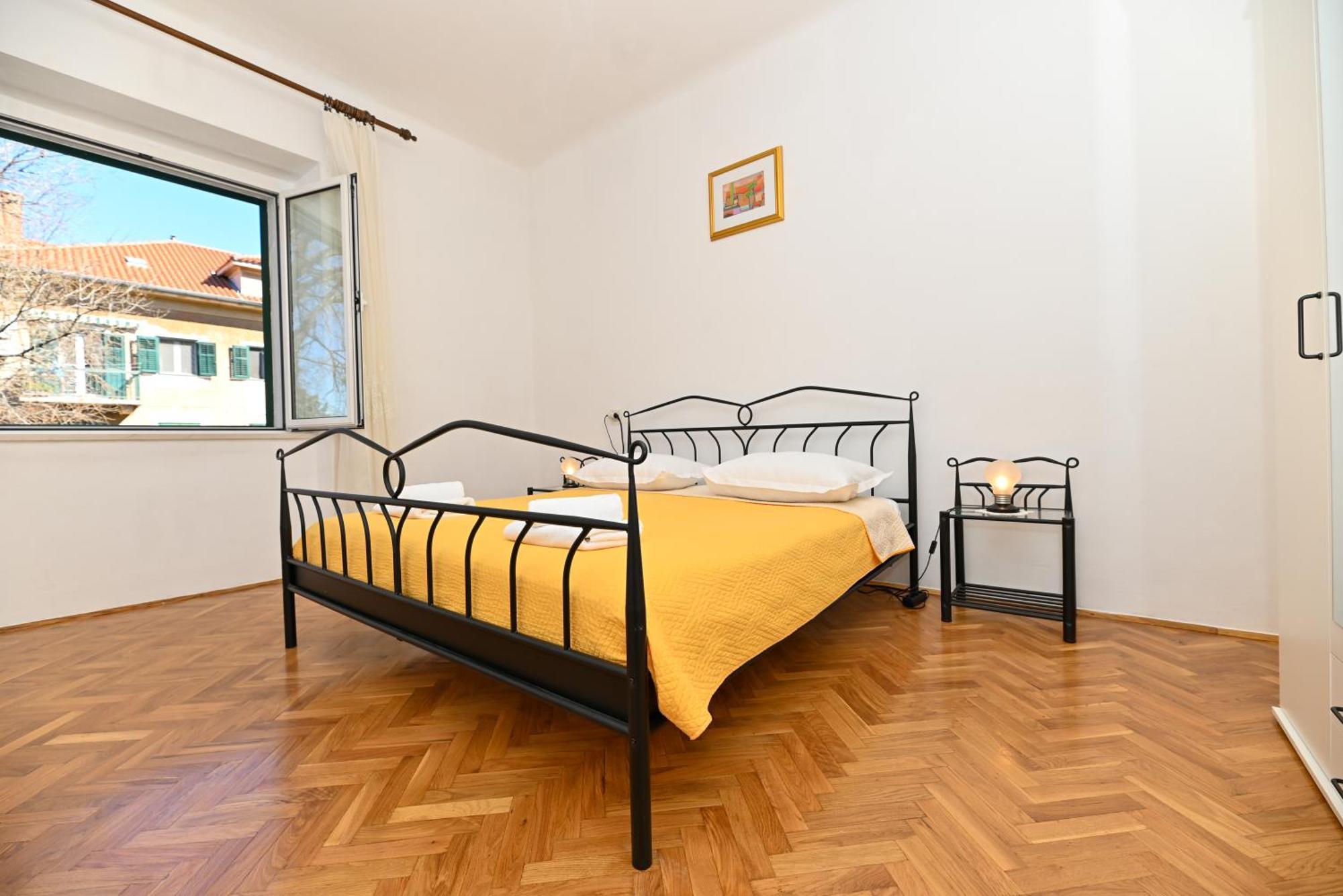 Apartman Niteroni *